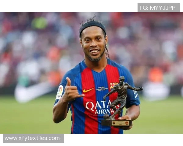 足球场上扎头发的球星有哪些他们的独特发型与比赛表现揭秘 足球场上扎头发的球星有哪些他们的独特发型与比赛表现揭秘